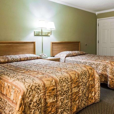 Rodeway Inn Stevenson Экстерьер фото