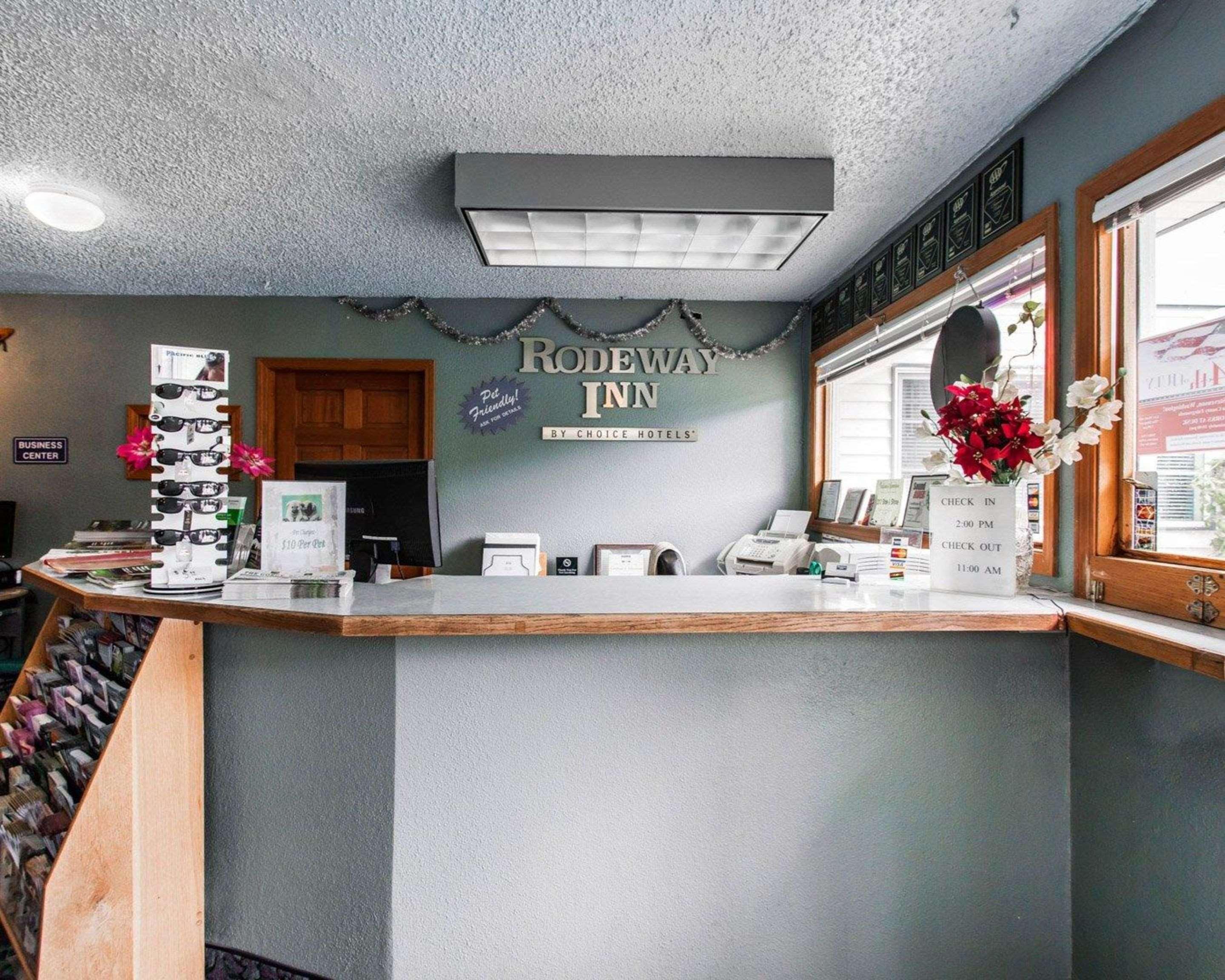 Rodeway Inn Stevenson Экстерьер фото