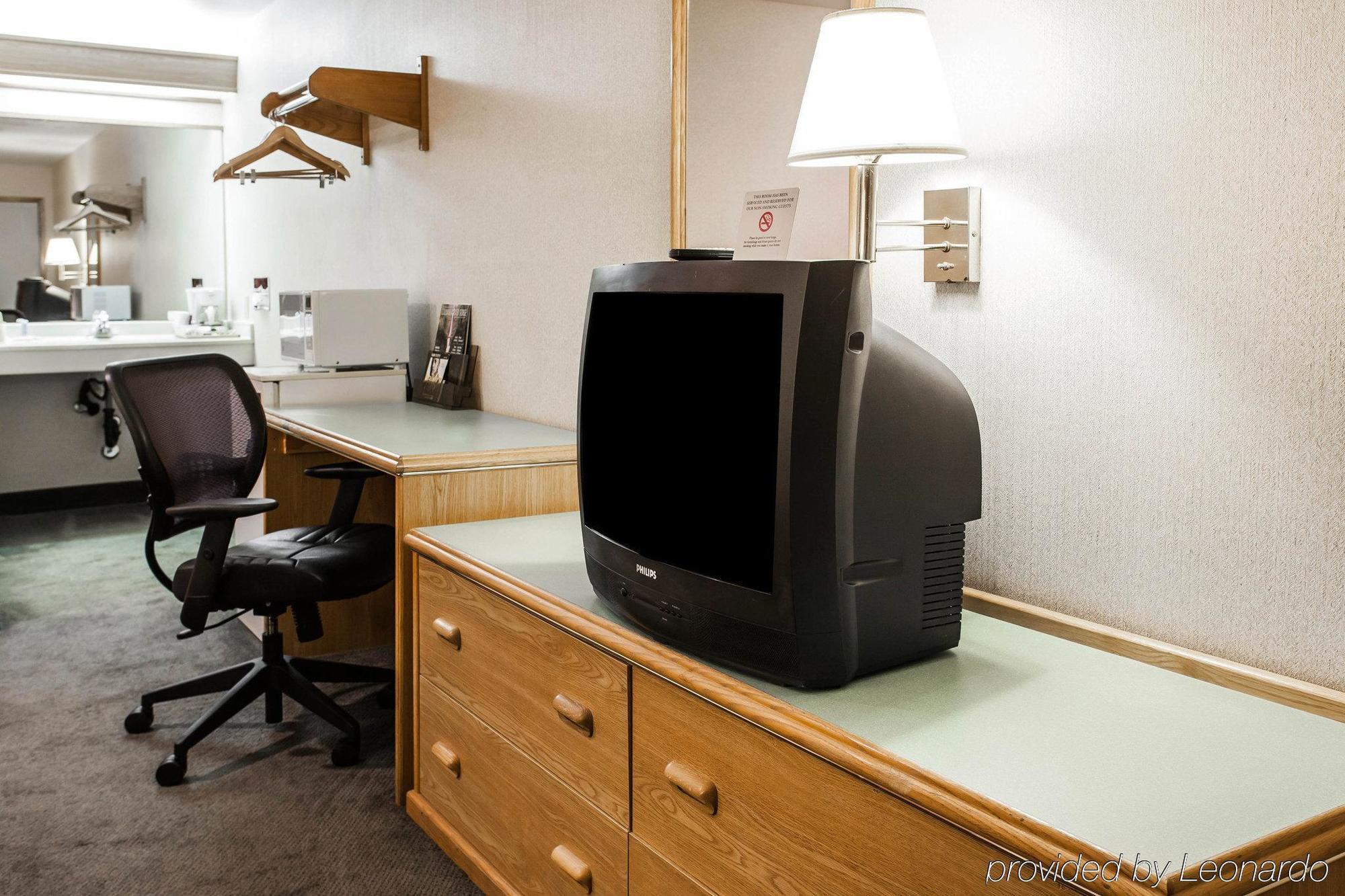 Rodeway Inn Stevenson Экстерьер фото